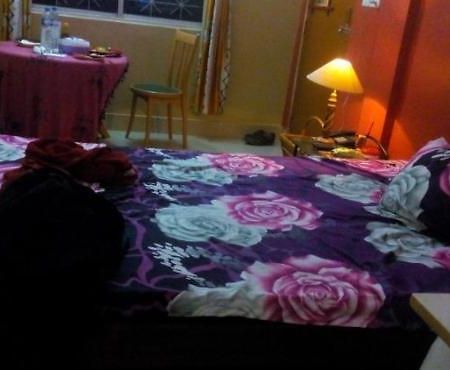 Hotel Kings Castle Guwahati Esterno foto